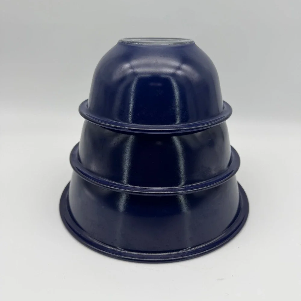 Set of 3 Vintage PYREX Blue Glass Nesting Mixing Bowls Clear Bottoms 322 323 325